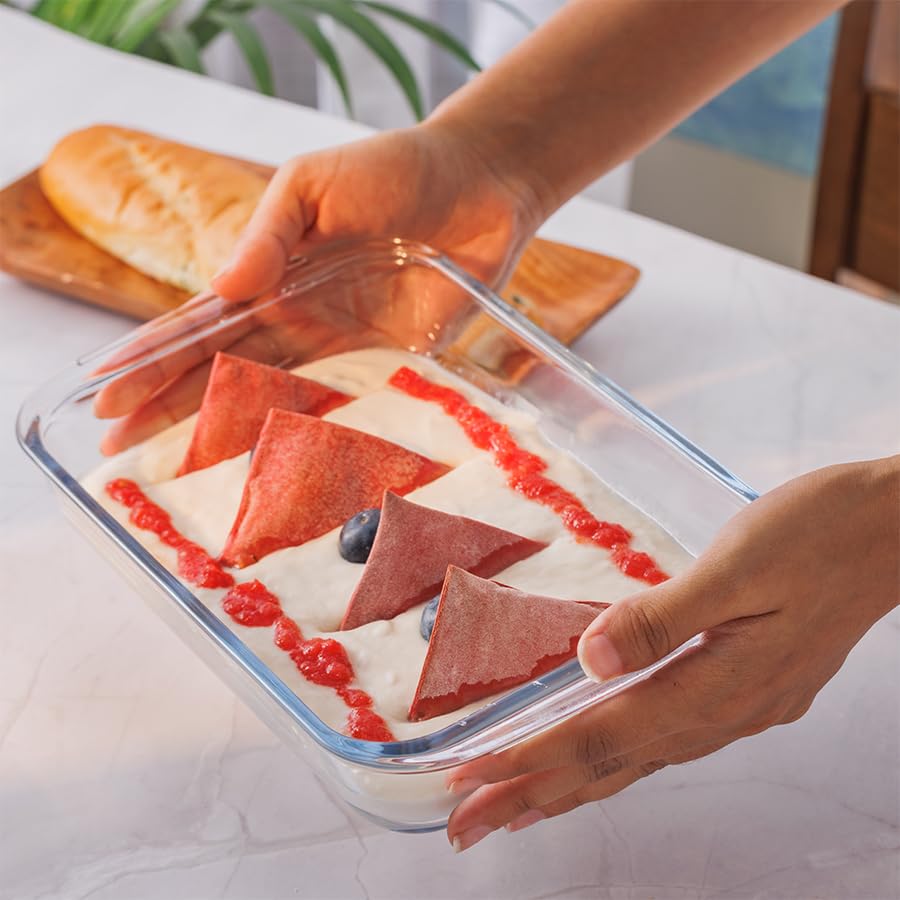 Click to open expanded view Borosilicate Glass Baking Tray by iveo, Bake Mate | Microwave Safe Tray Bake Mate | for baking, Cake, Bread, Lasagna, Delious Bakery Food | 1.0 L, Rectangle, 1 Pc, Clear