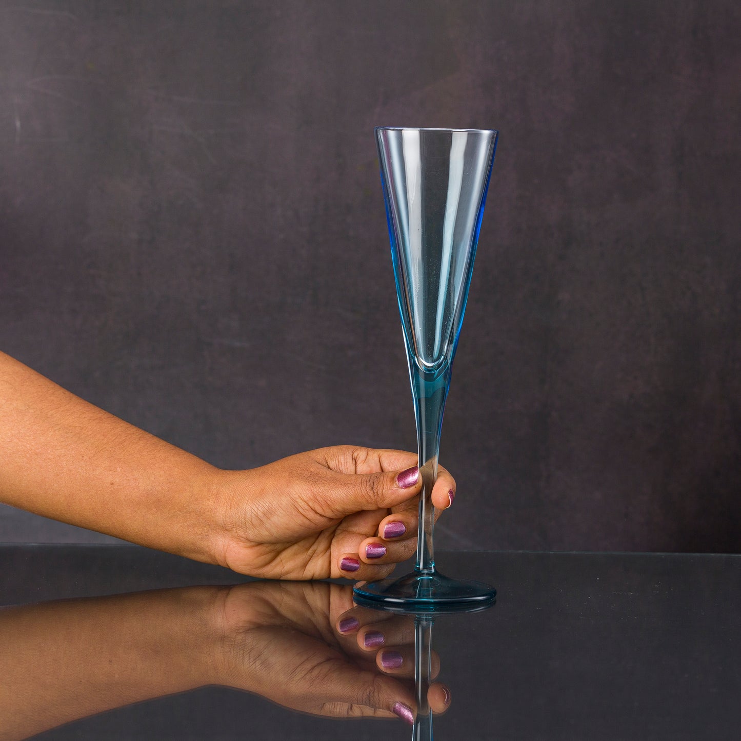 Pasabahce V-Line Champagne Blue Glass Transparent 150 ml in Set of 2 Pcs, Perfect fit for Champagne.