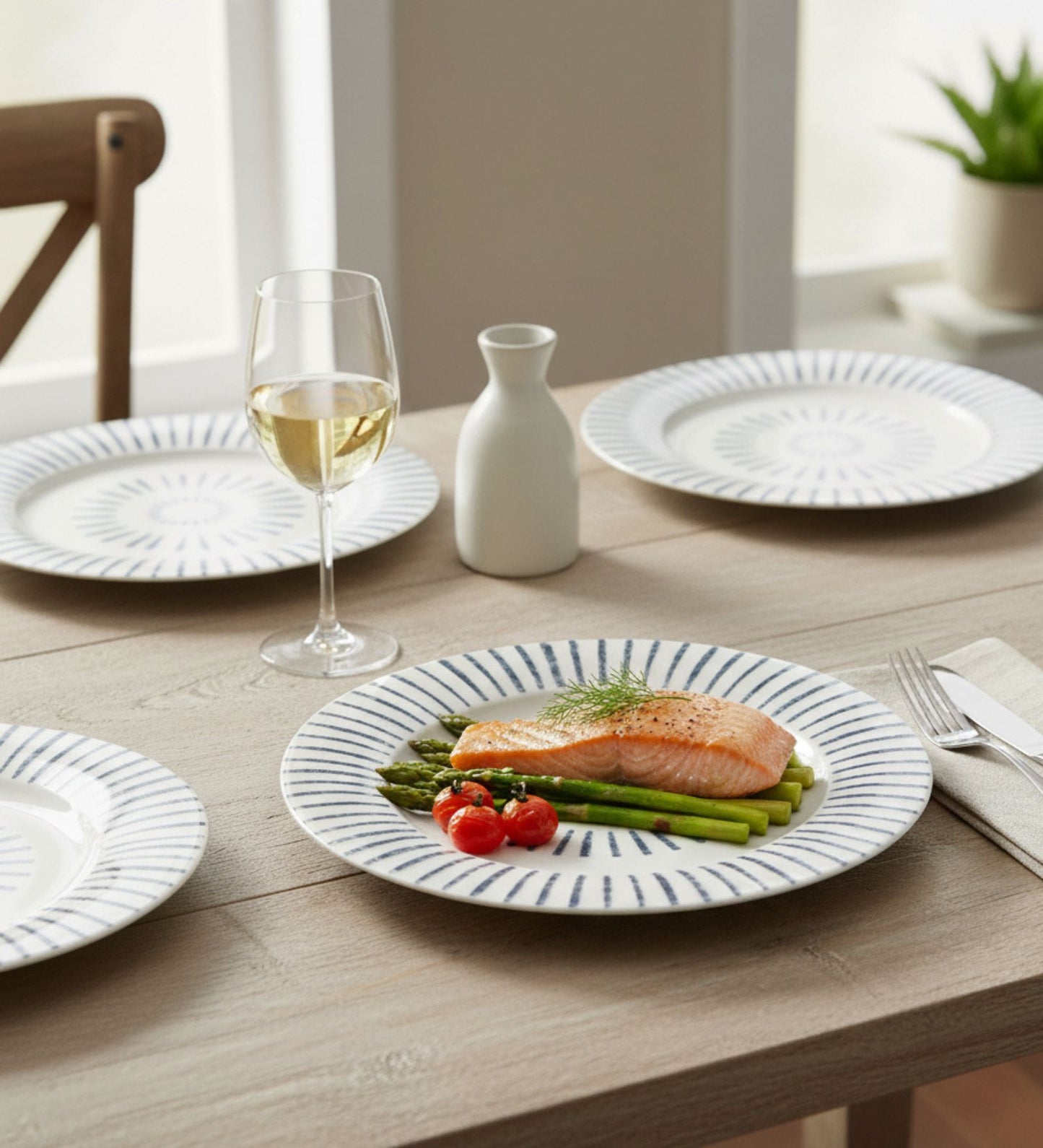 Table & Tale Porcelain Dinner Plates | Heritage Blue