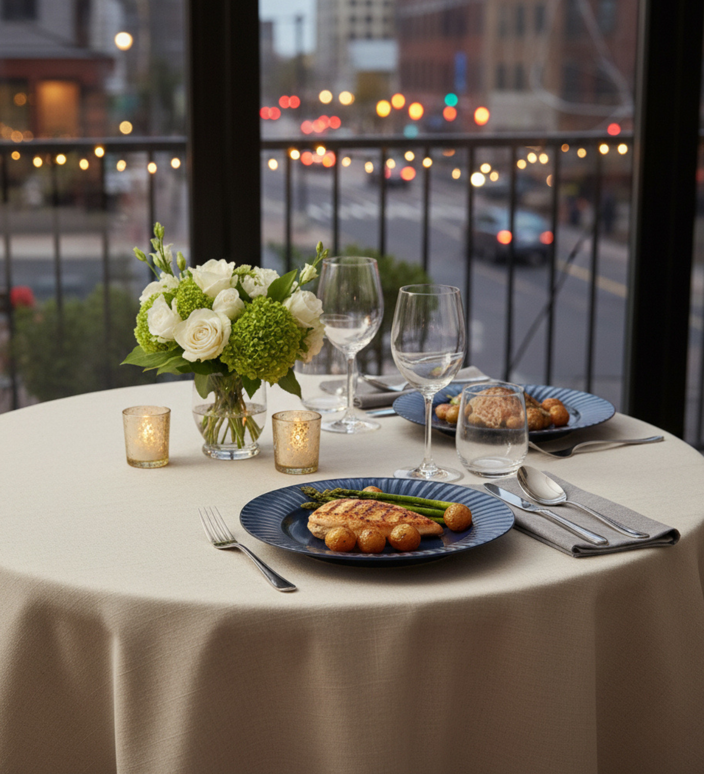 Table & Tale Luxury Porcelain Dinner Plates | Midnight Blue